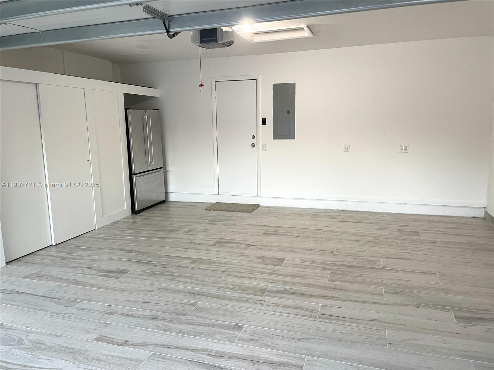 SECTOR 4 - Residential Lease