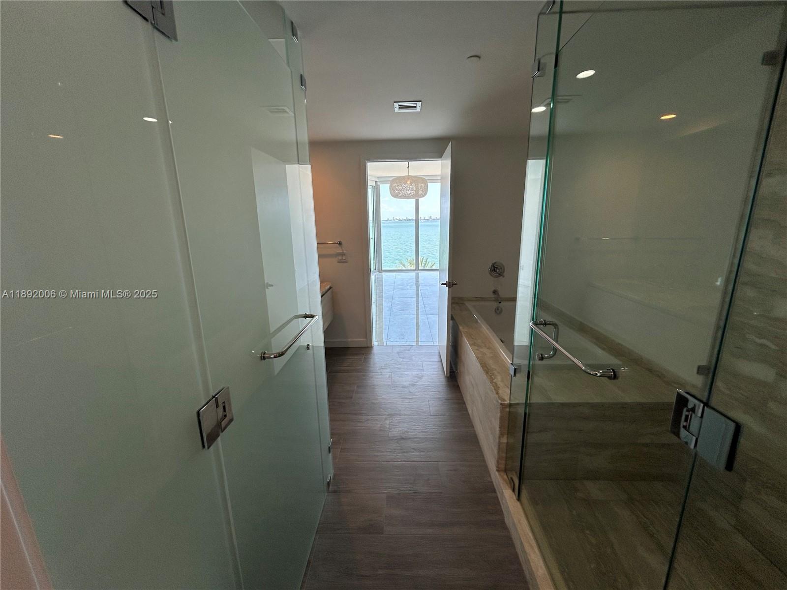 BISCAYNE BEACH CONDO - Residential
