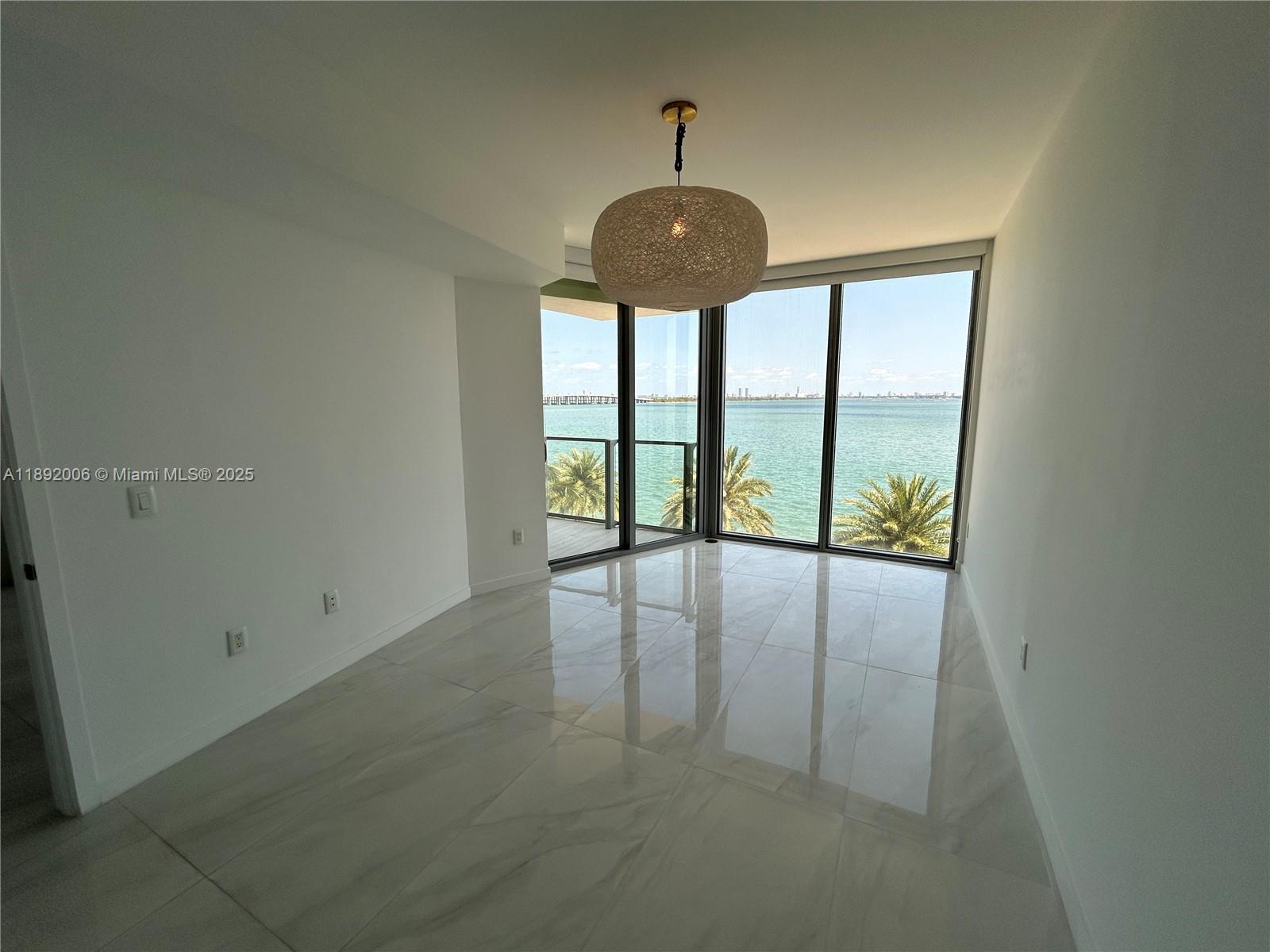 BISCAYNE BEACH CONDO - Residential