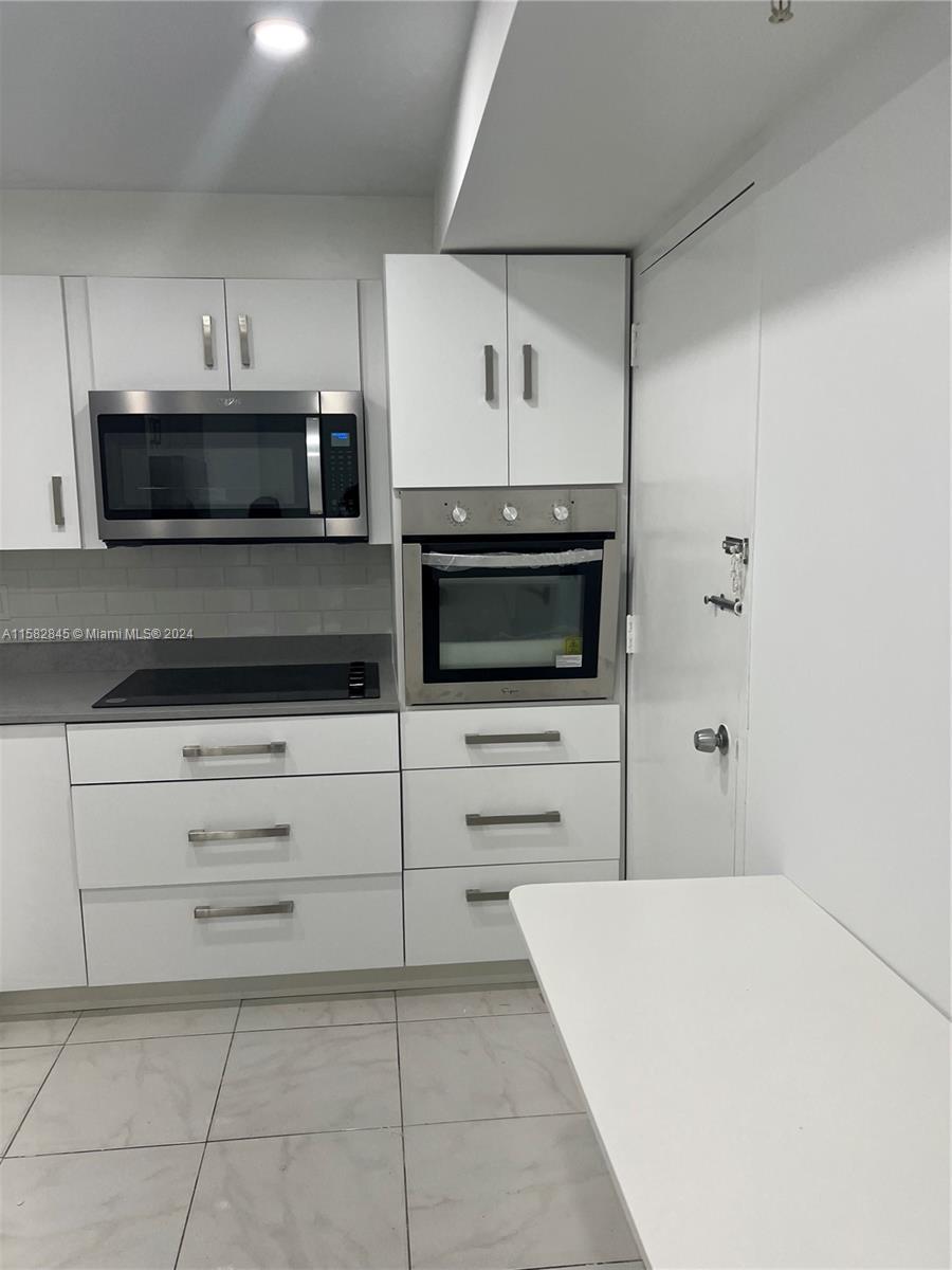 COASTAL TOWERS CONDO - Residential Lease