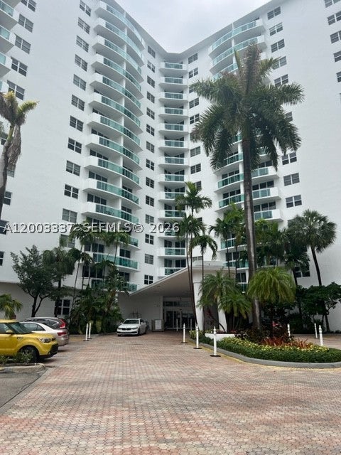3001 S Ocean Dr 1437
