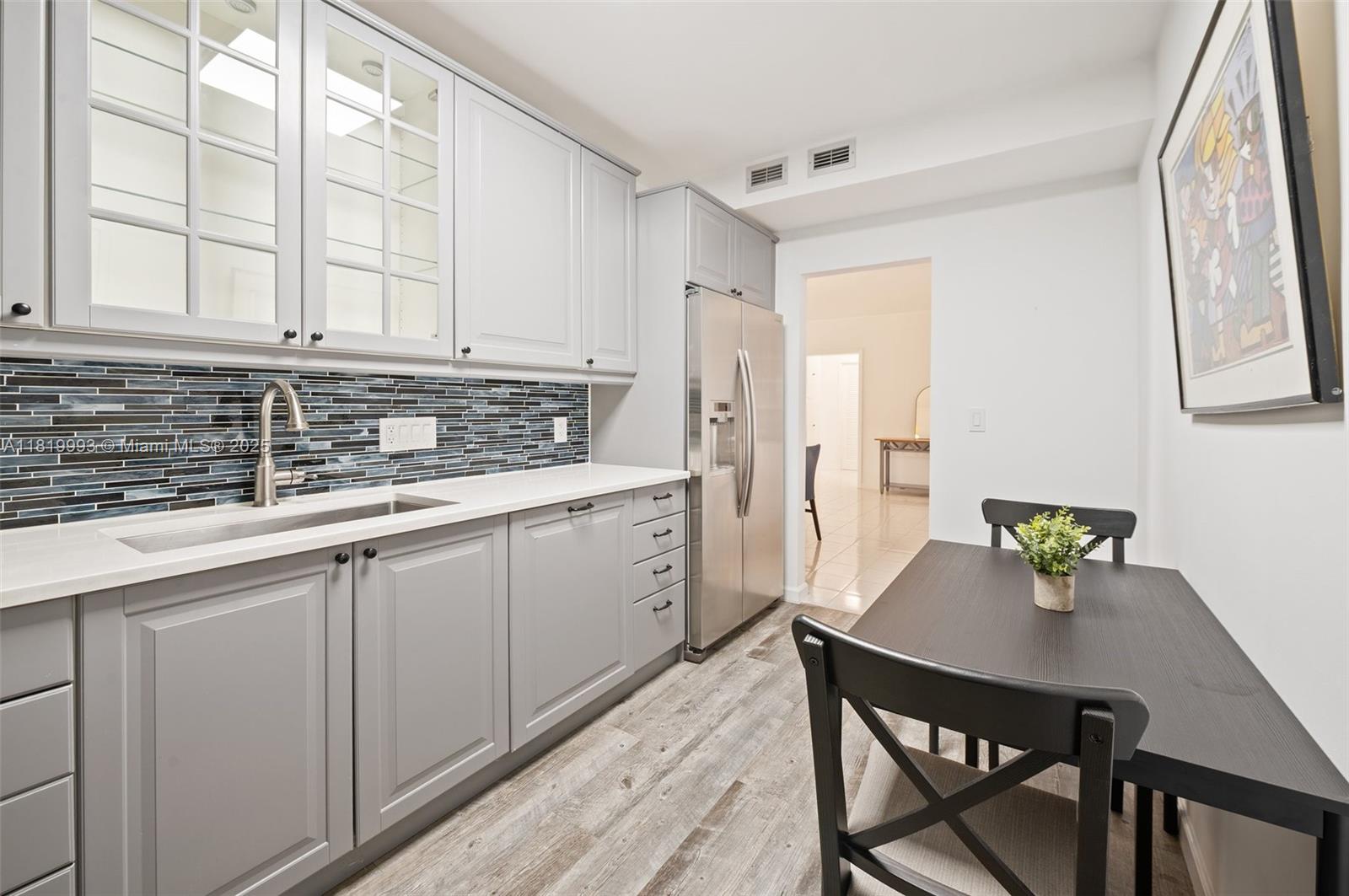 THE PLAZA OF BAL HARBOUR - Residential