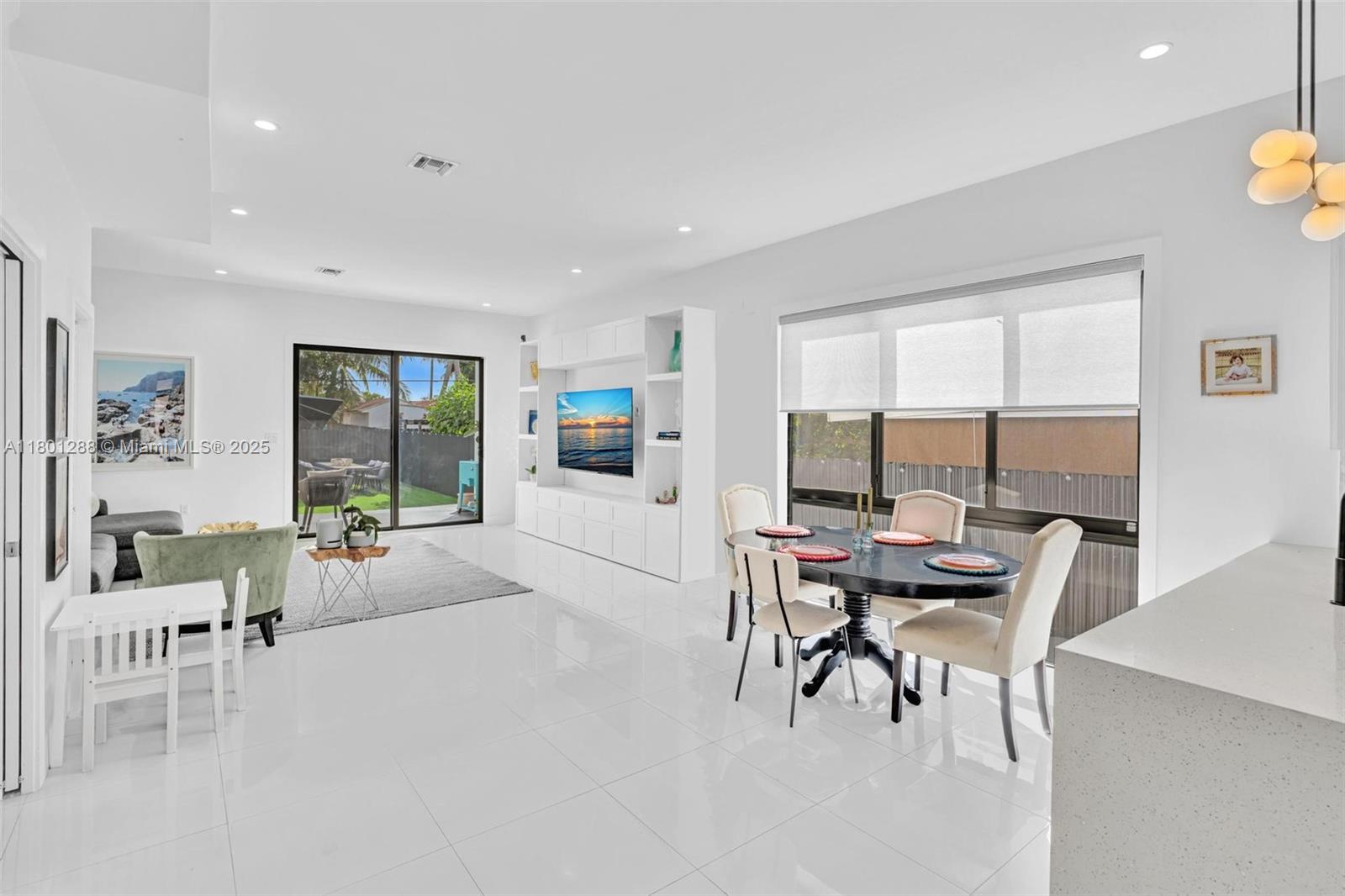 AMD PLAT OF MIAMI SUB ACR - Residential