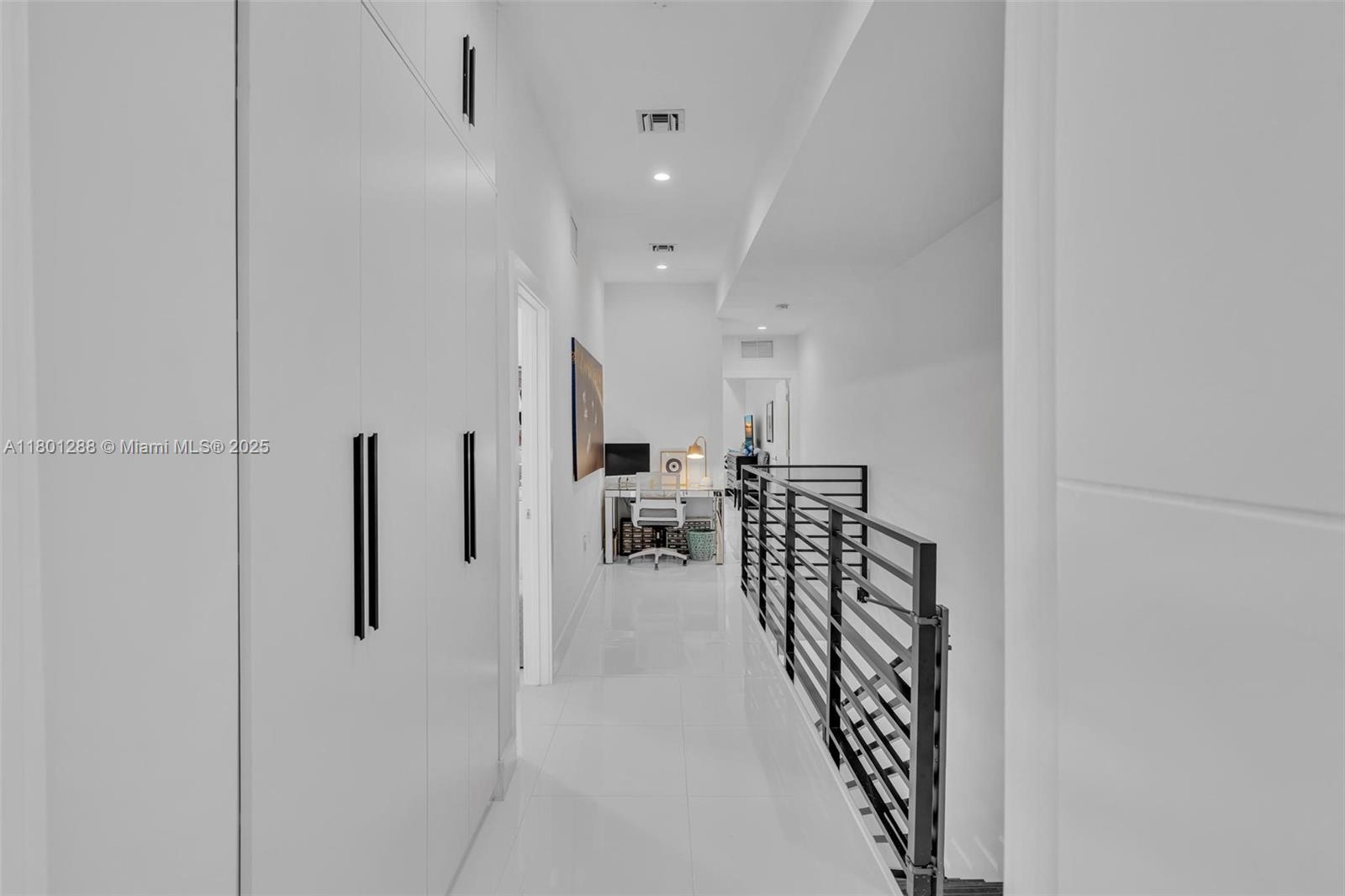 AMD PLAT OF MIAMI SUB ACR - Residential