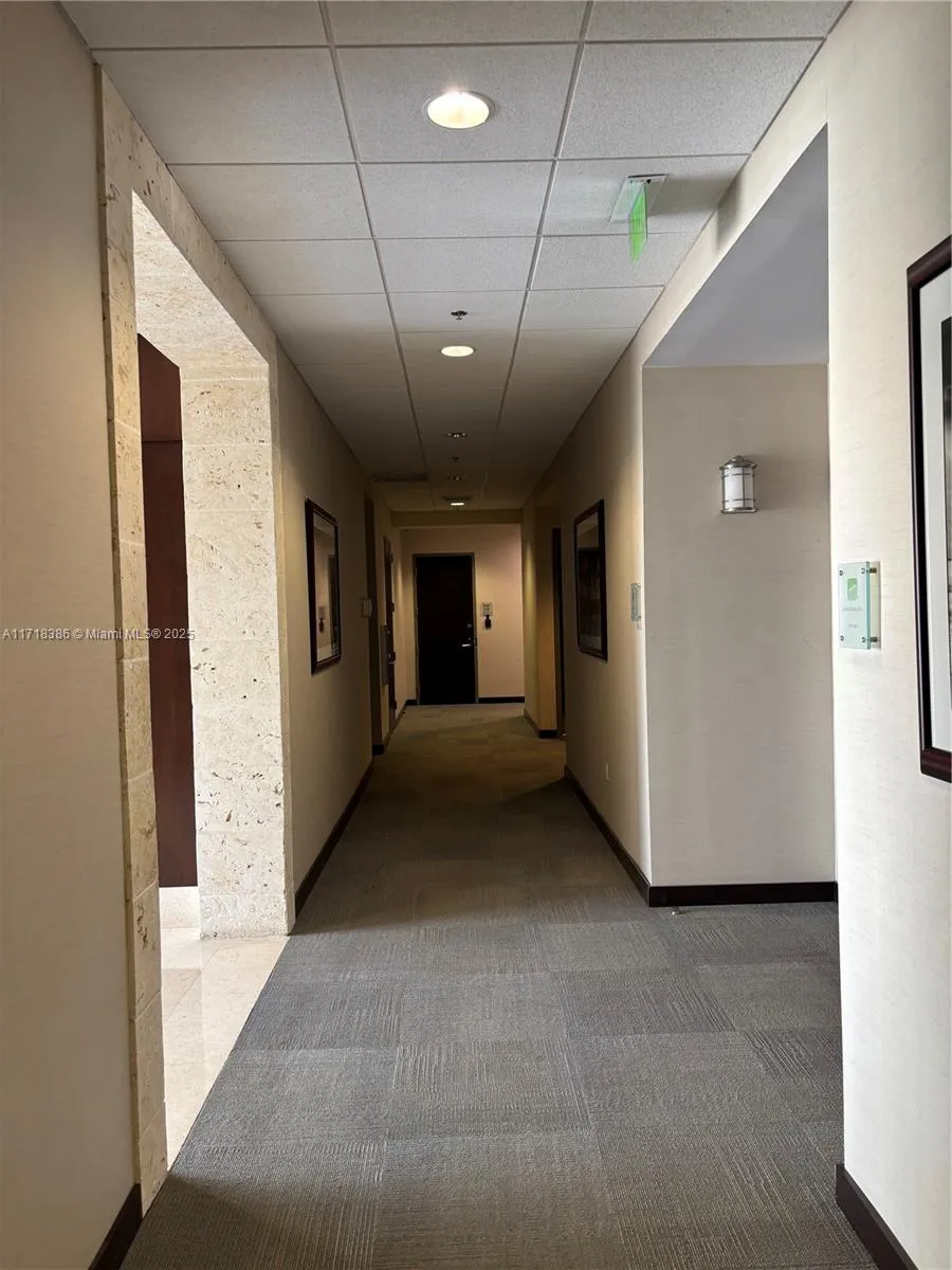 Coral Gables, Florida 33146, United States, ,Residential,Active,21901