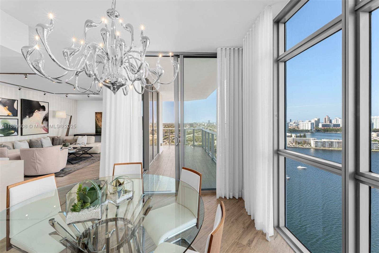 MARINA PALMS RESIDENCES N - Residential