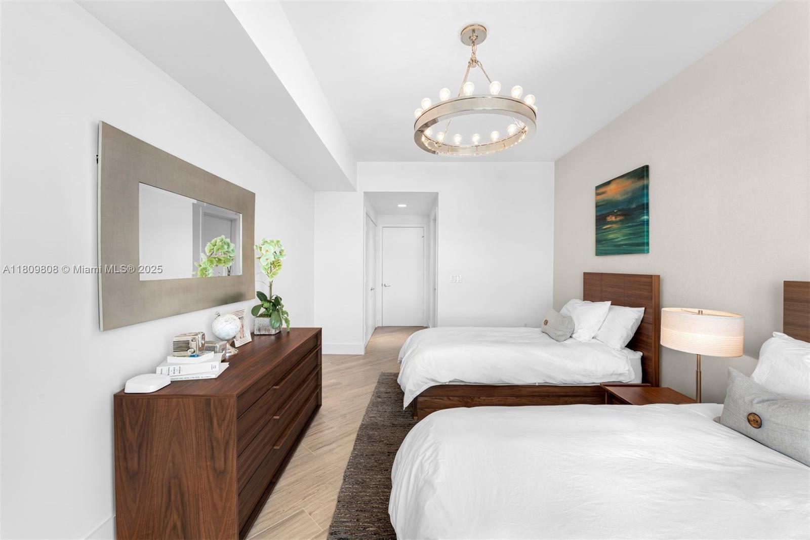 MARINA PALMS RESIDENCES N - Residential