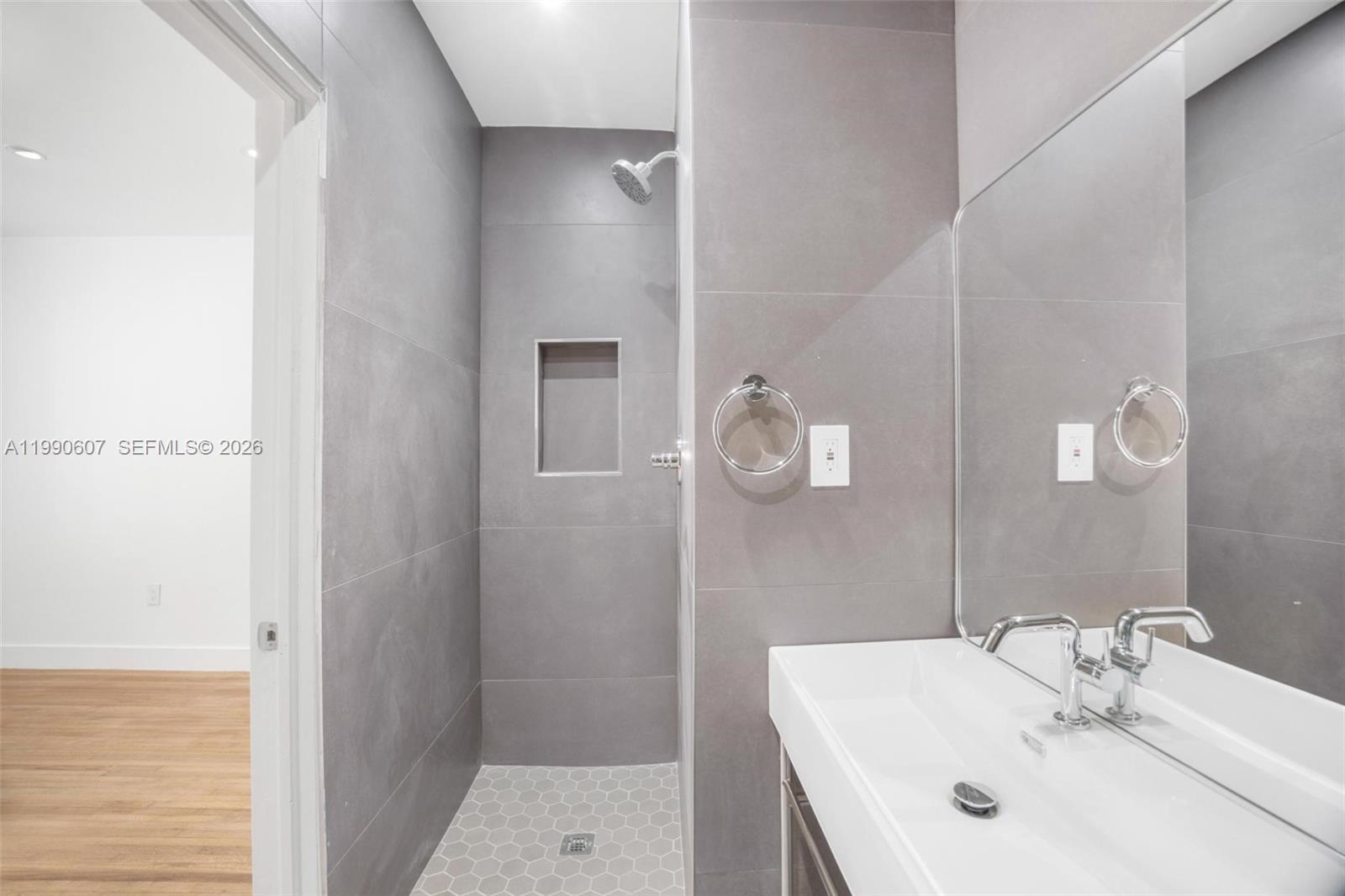 NEW BELLE MEADE SUB - Residential