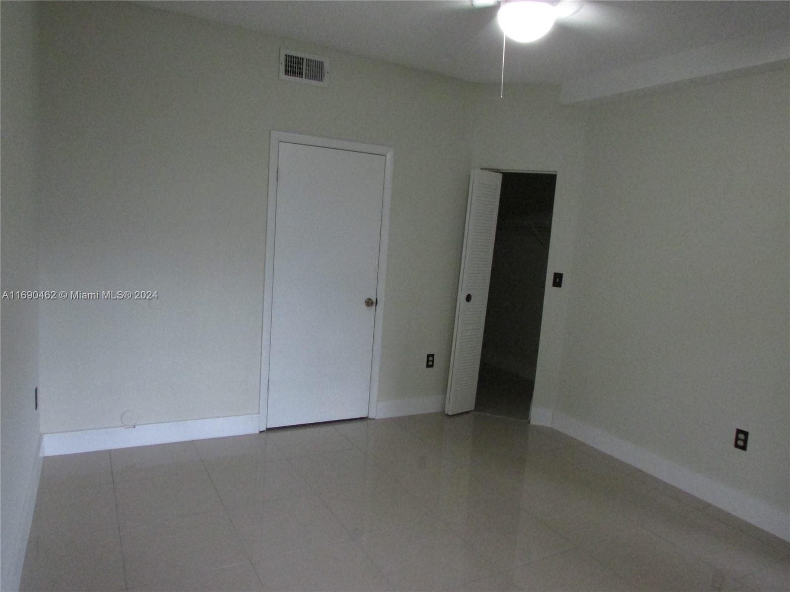 MARINA OAKS CONDO - Residential