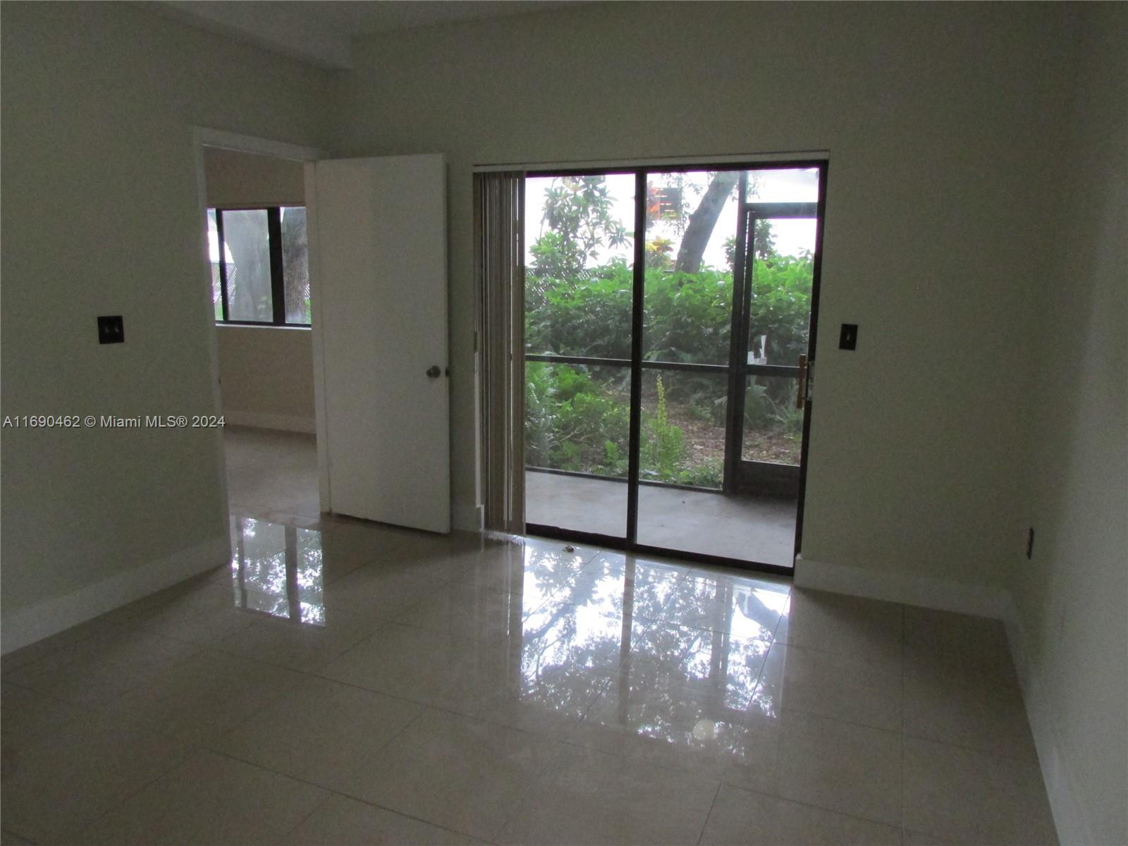 MARINA OAKS CONDO - Residential