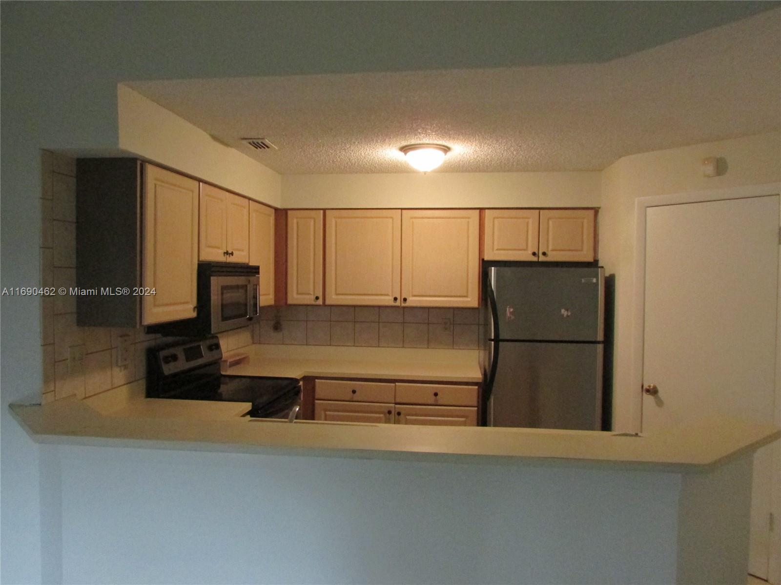 MARINA OAKS CONDO - Residential