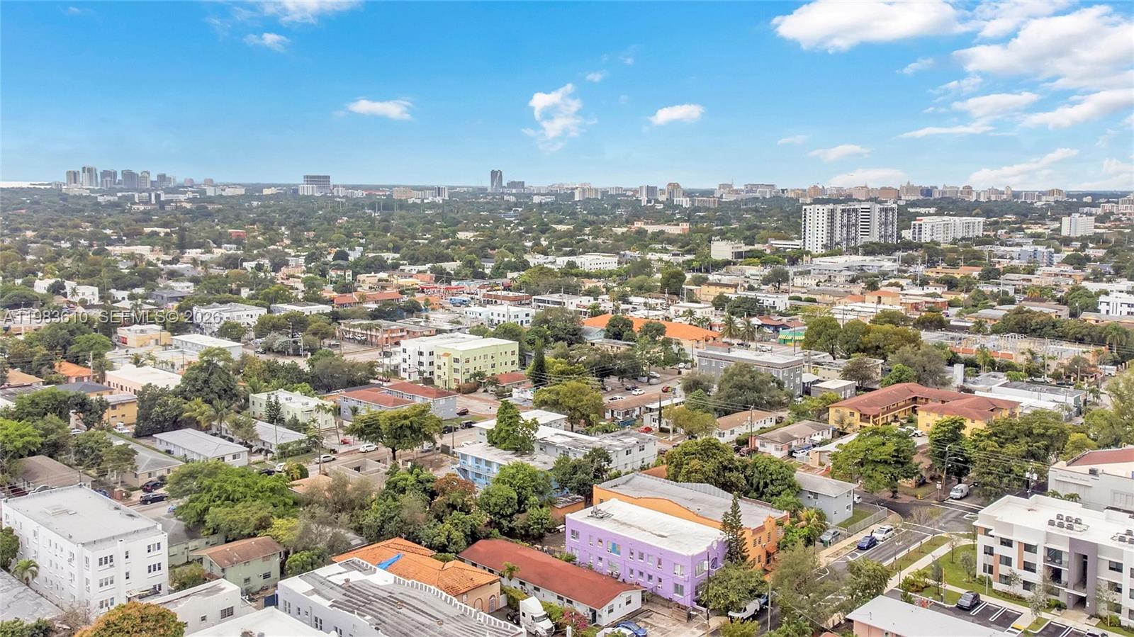 LAWRENCE ESTATES LAND COS - Residential Lease