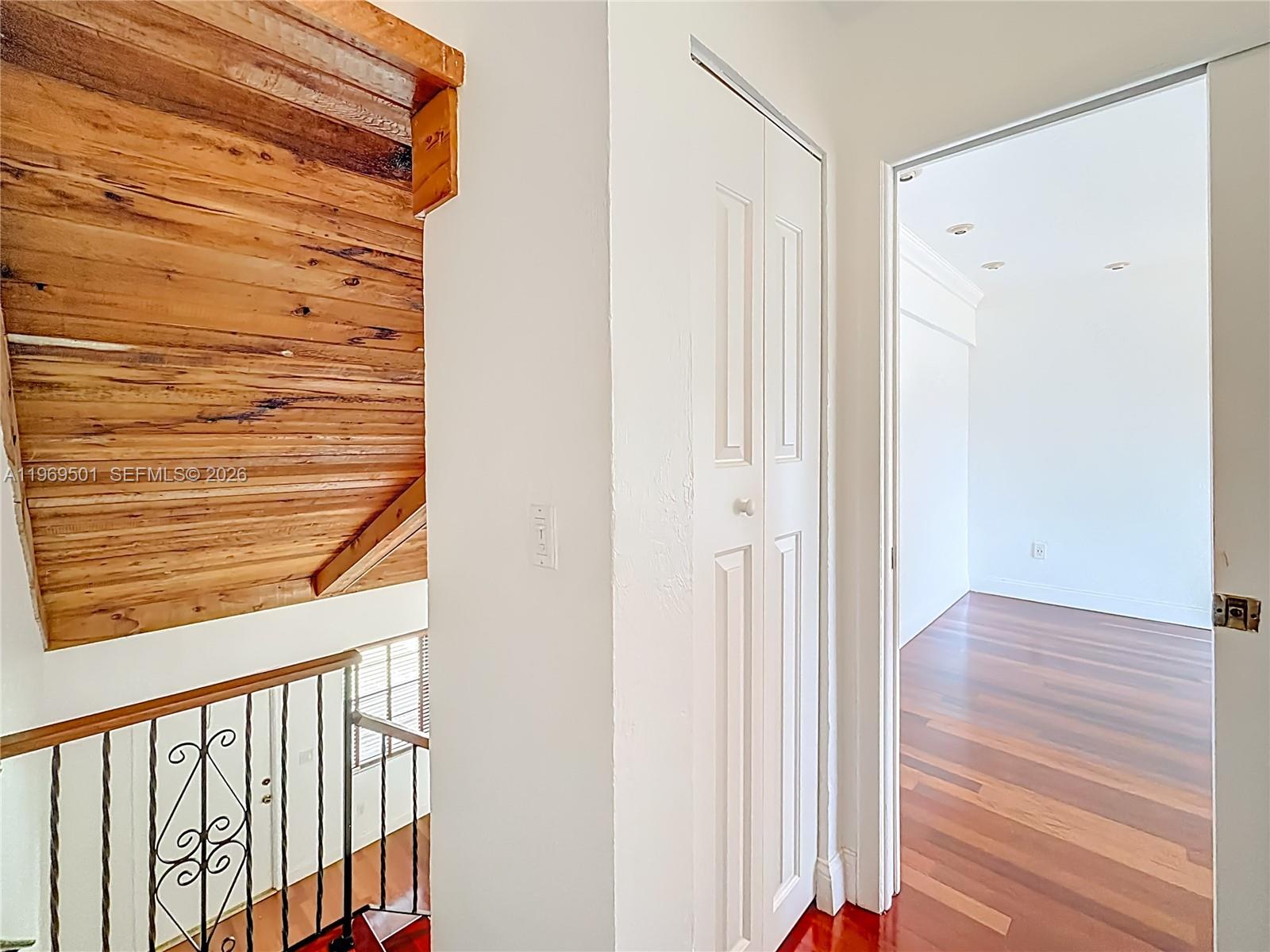 SANDPIPER POINT - Residential Lease