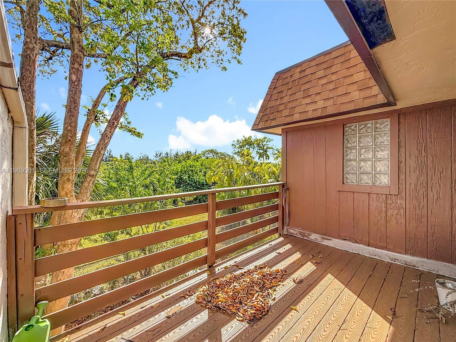 SANDPIPER POINT - Residential Lease