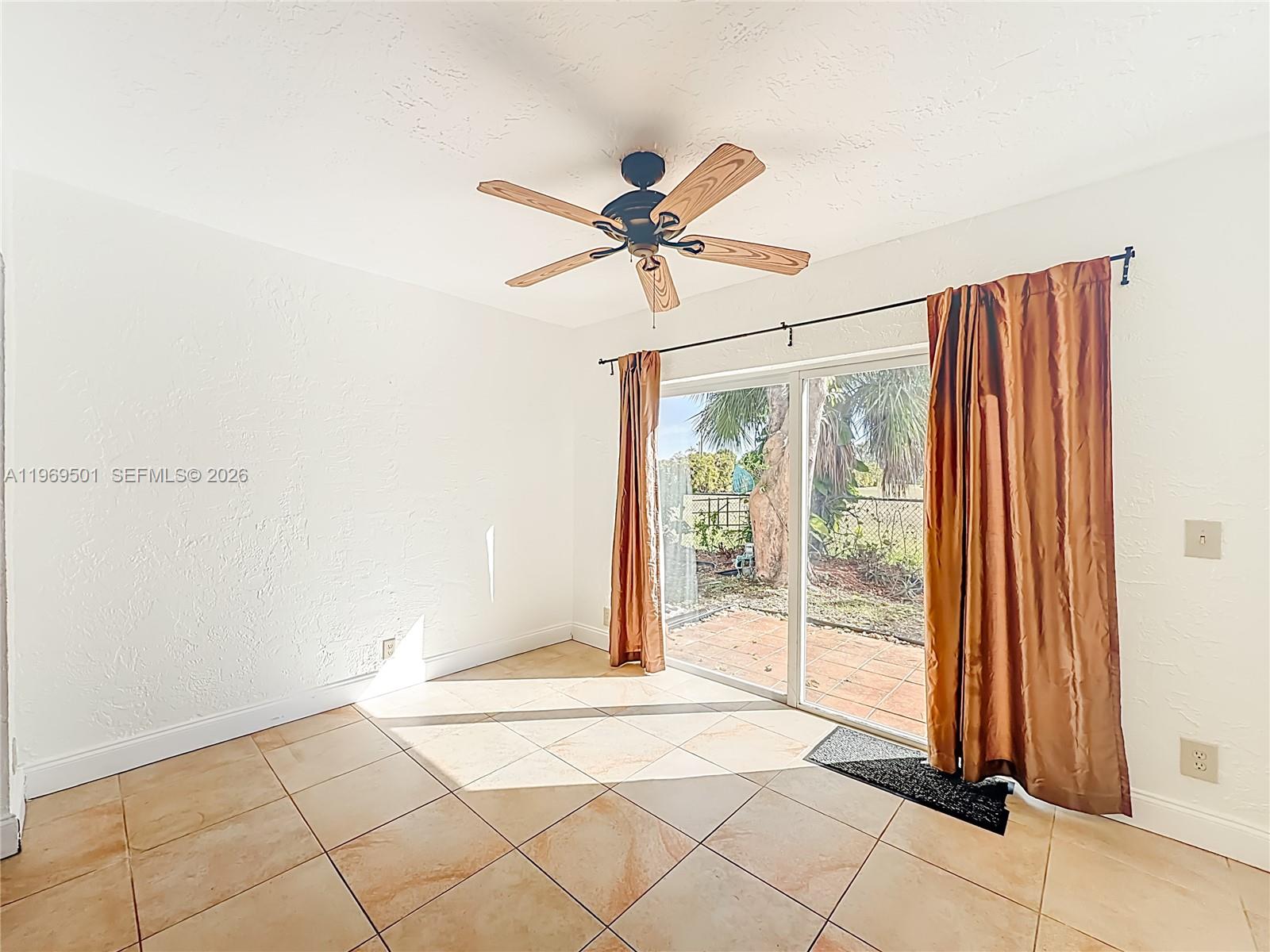 SANDPIPER POINT - Residential Lease