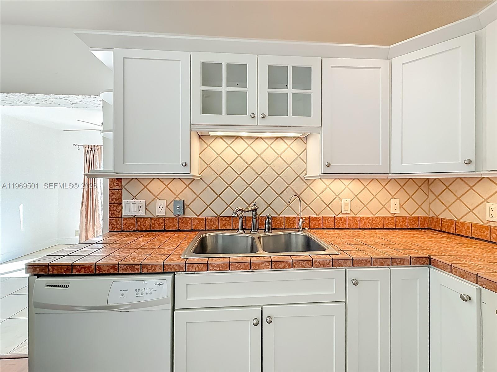 SANDPIPER POINT - Residential Lease