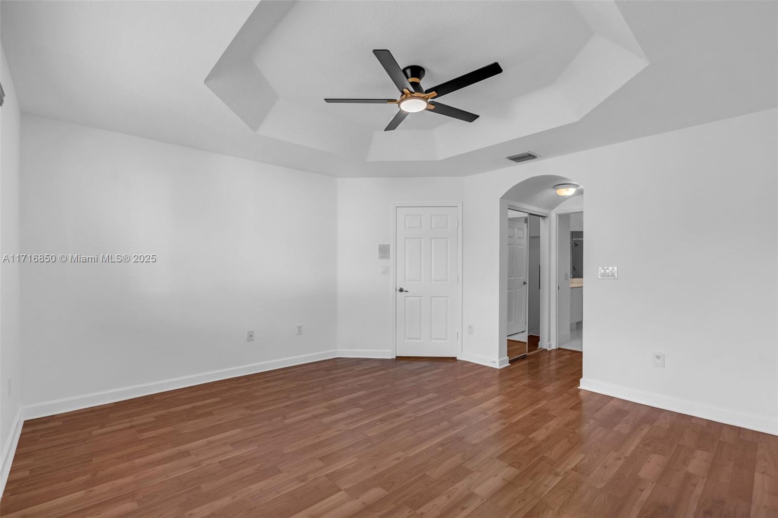 DORAL ISLES MARTINIQUE - Residential Lease