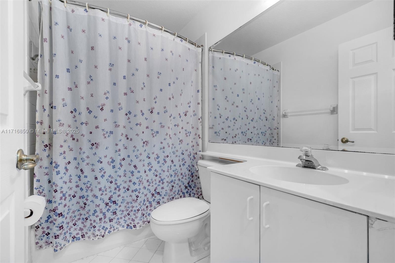 DORAL ISLES MARTINIQUE - Residential Lease