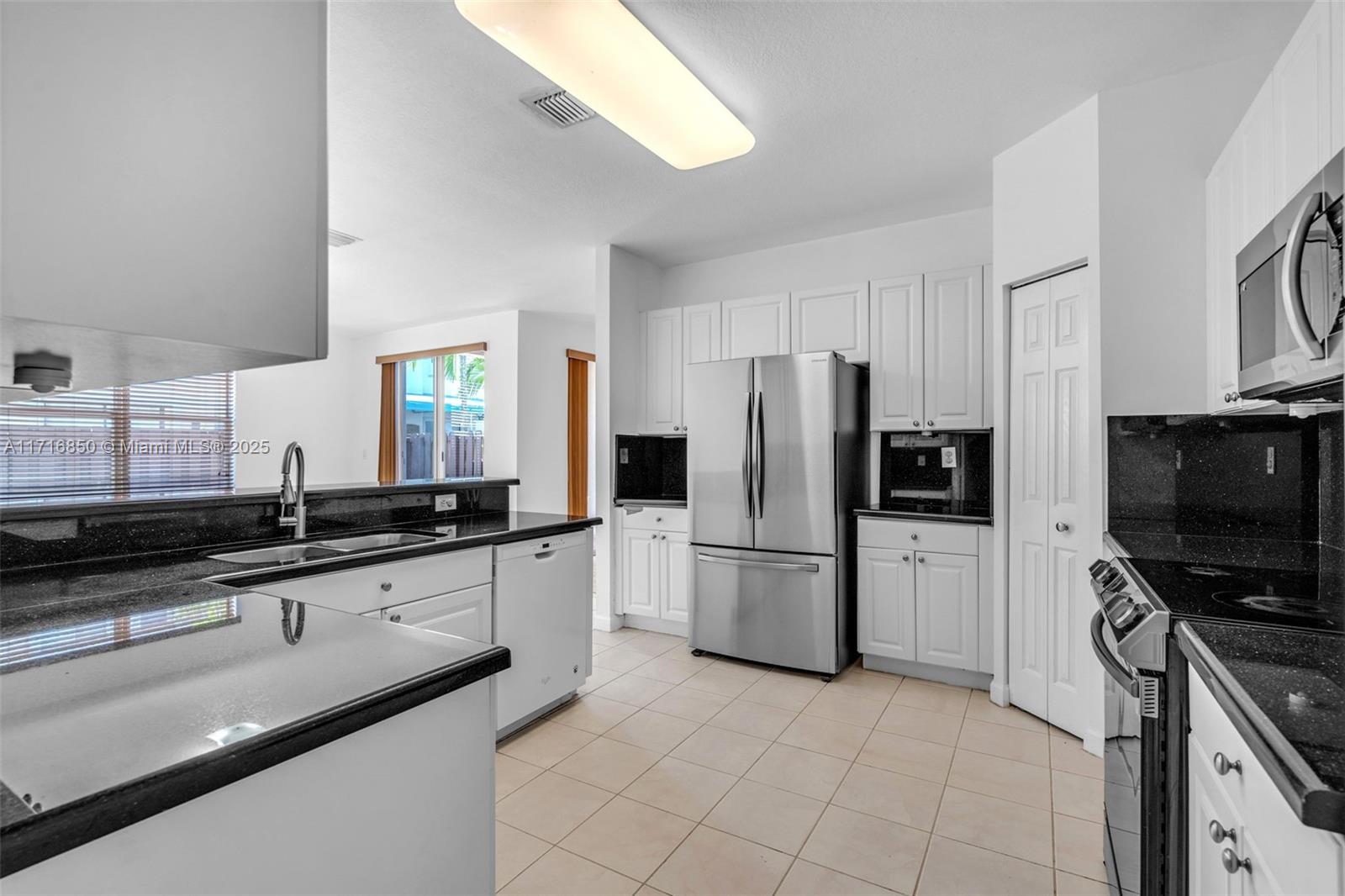 DORAL ISLES MARTINIQUE - Residential Lease