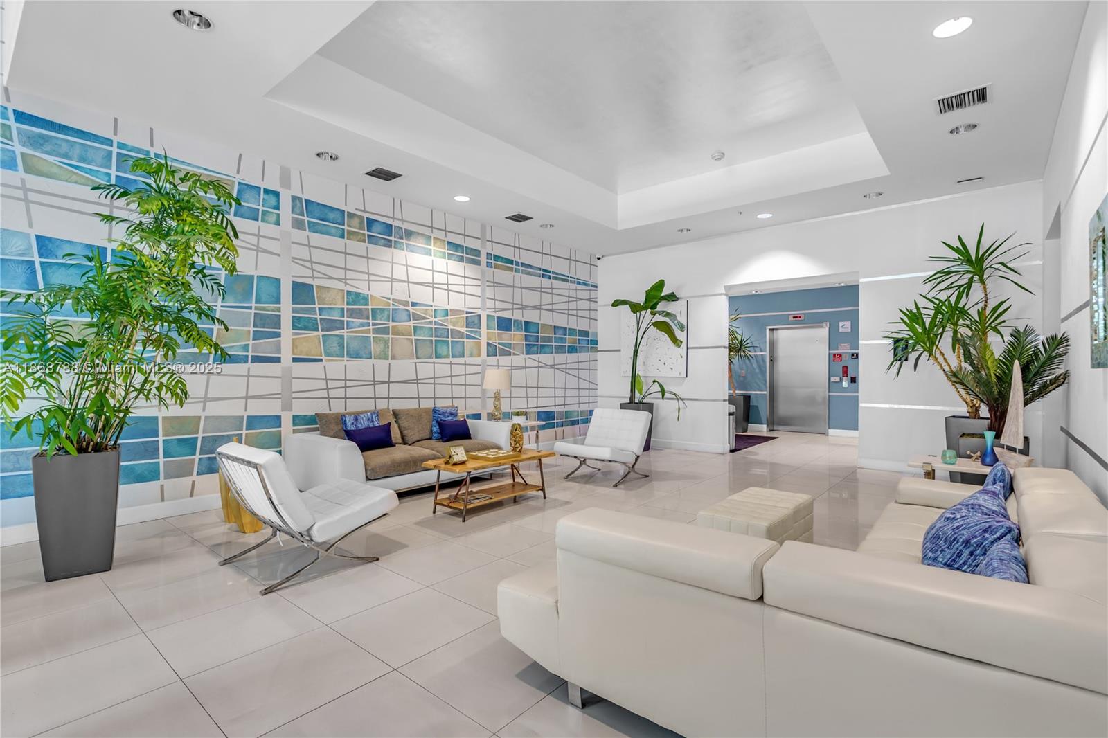 1723 SW 2nd Ave 902
