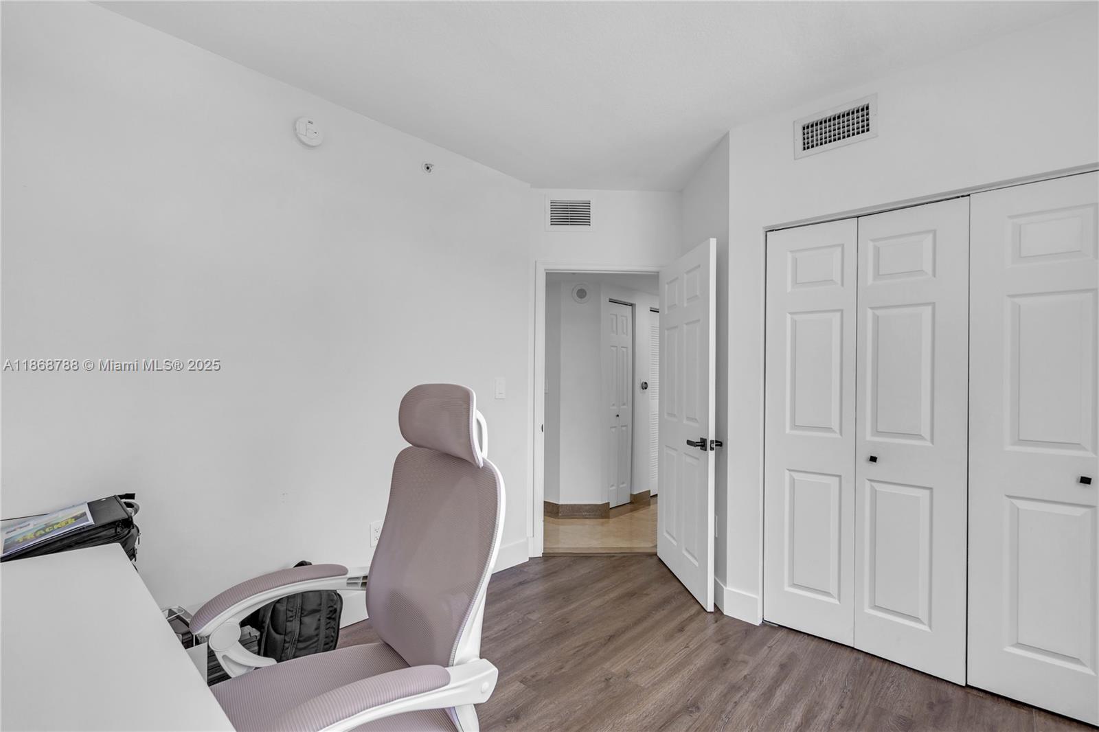 BRICKELL VIEW WEST CONDO - Residential