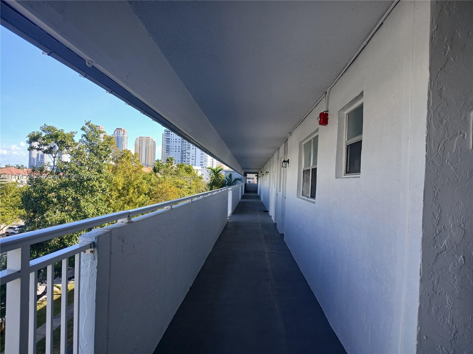 EDEN ISLES CONDO NO 5 - Residential