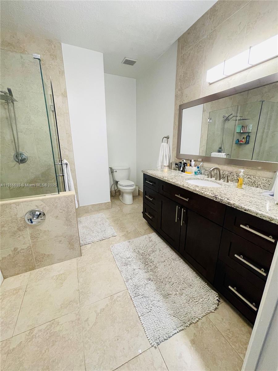 HEFTLER HOMES AT PEMBROKE - Residential