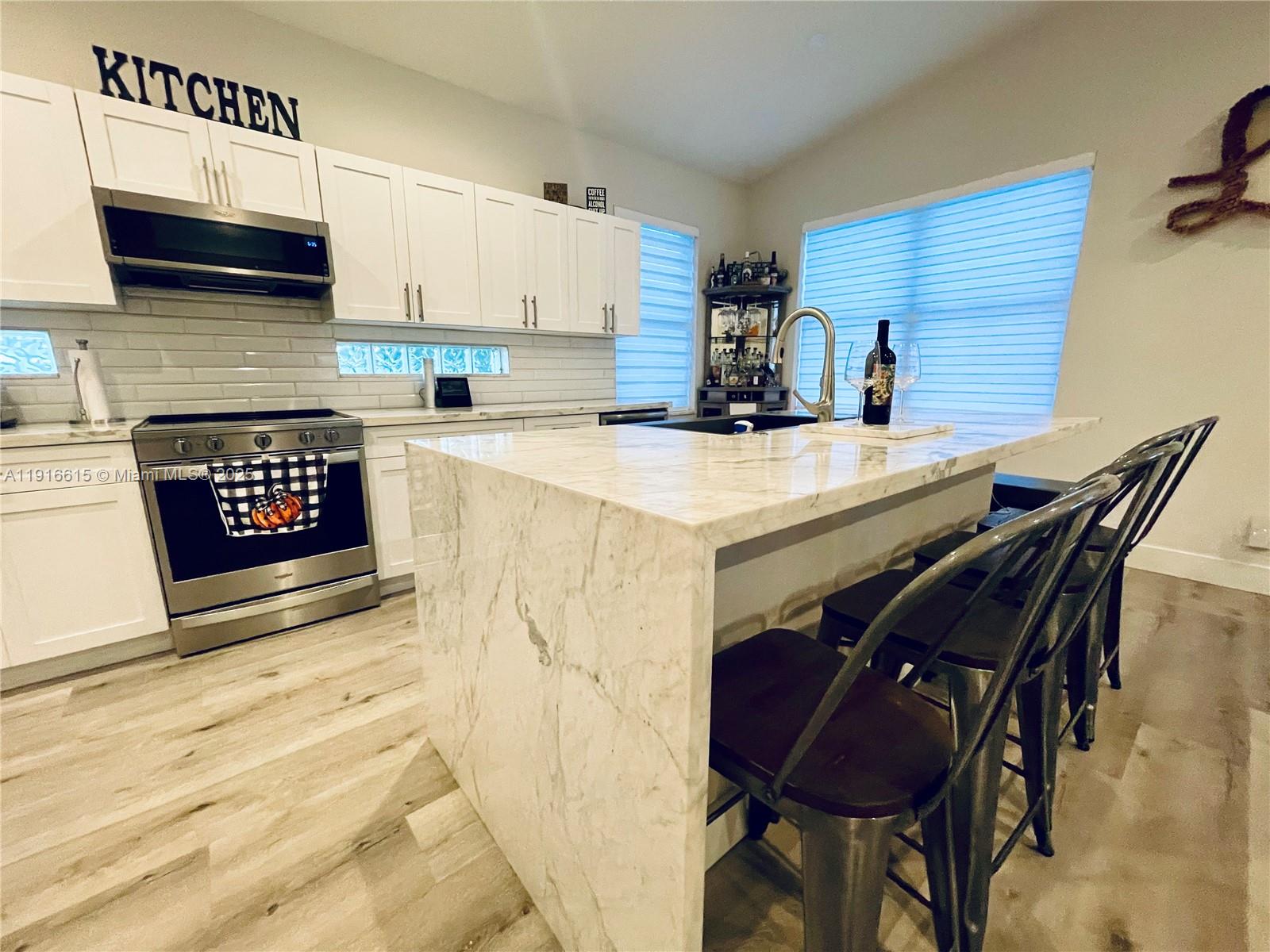 HEFTLER HOMES AT PEMBROKE - Residential