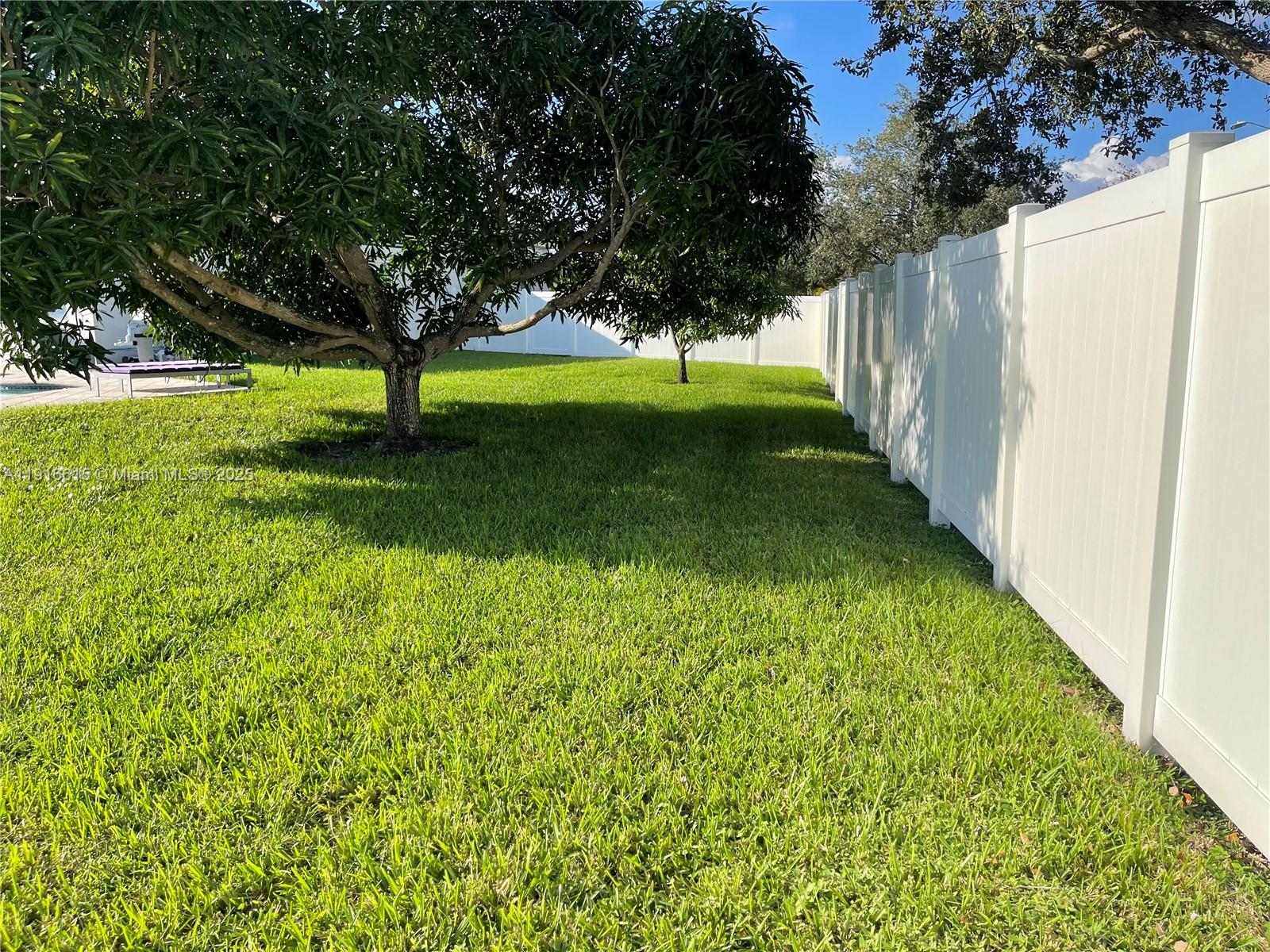 HEFTLER HOMES AT PEMBROKE - Residential