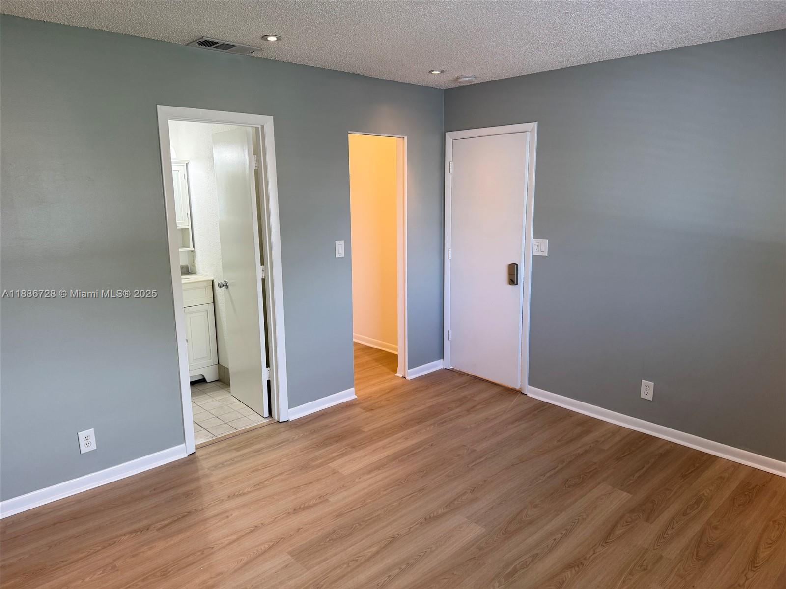 PALM AIRE VILLAGE 3RD SEC - Residential Lease