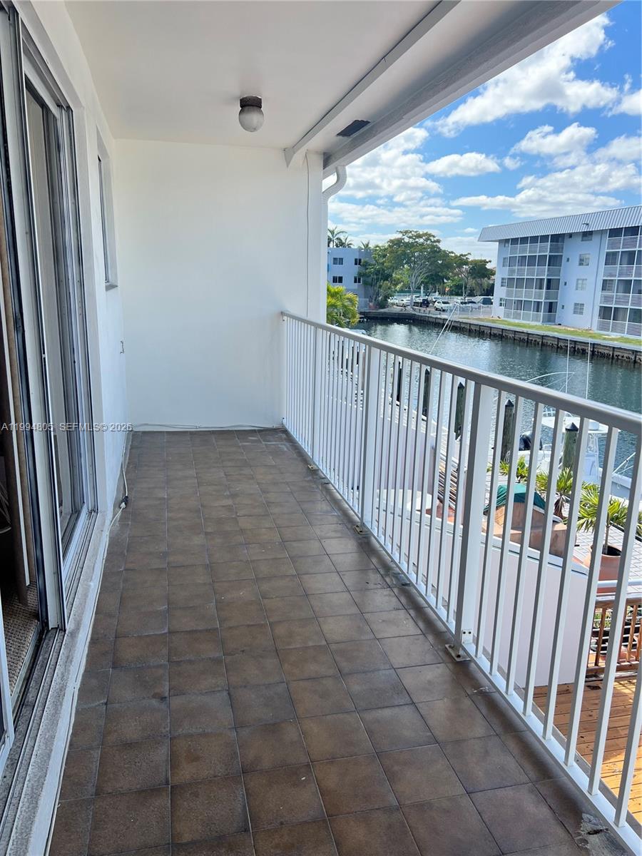 SEAGULL TOWNHOMES CONDO - Residential