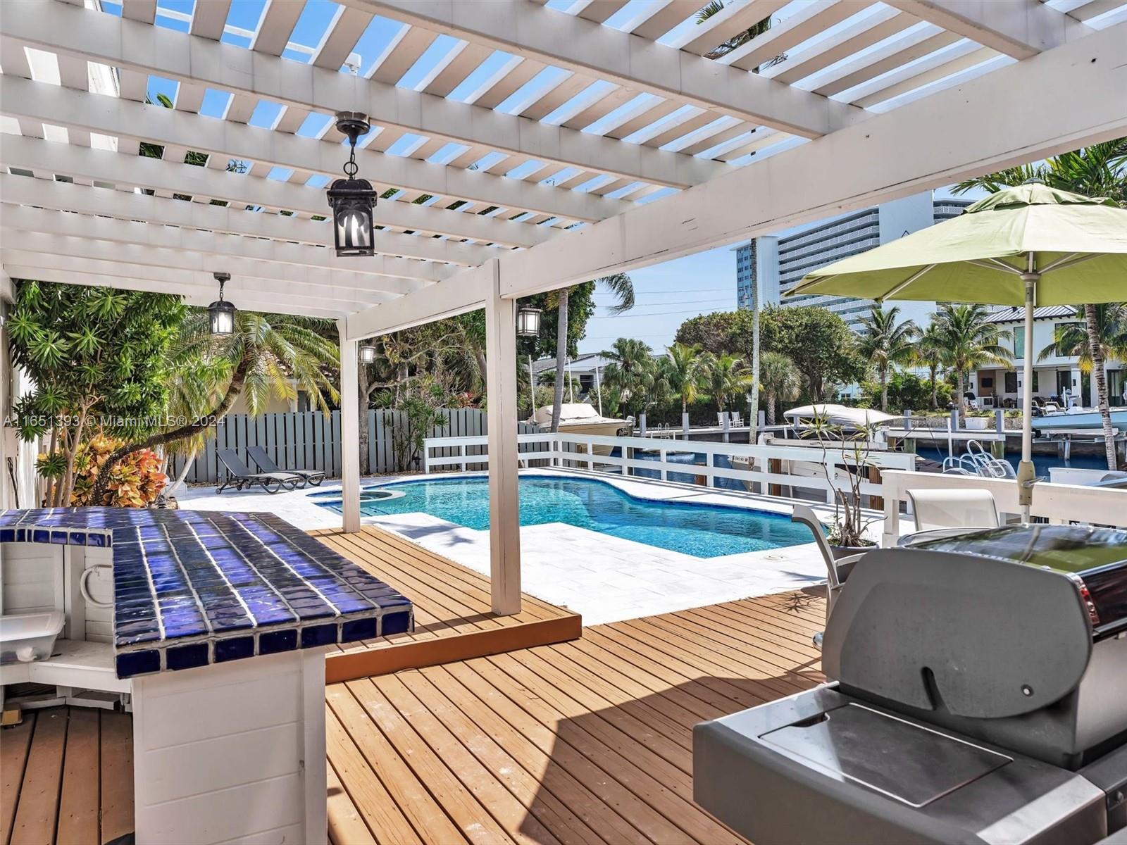 HARBOR BEACH EXTENSION - Residential