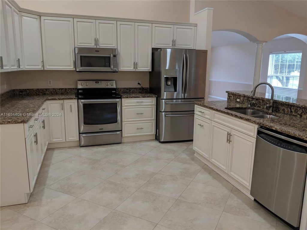 Photo of Jupiter, FL 33458 (MLS # A11651404)