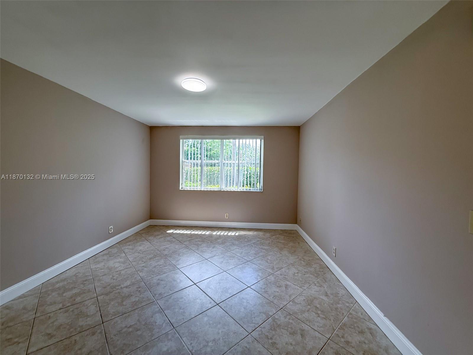 EDGEWATER CONDO - Residential Lease