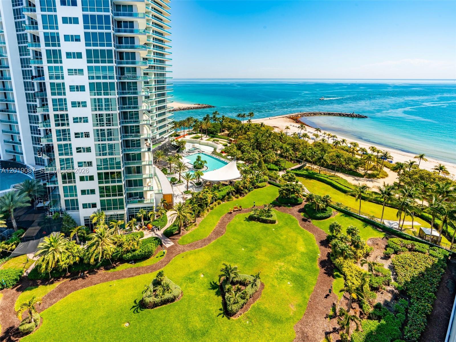 10275 Collins Ave 1502