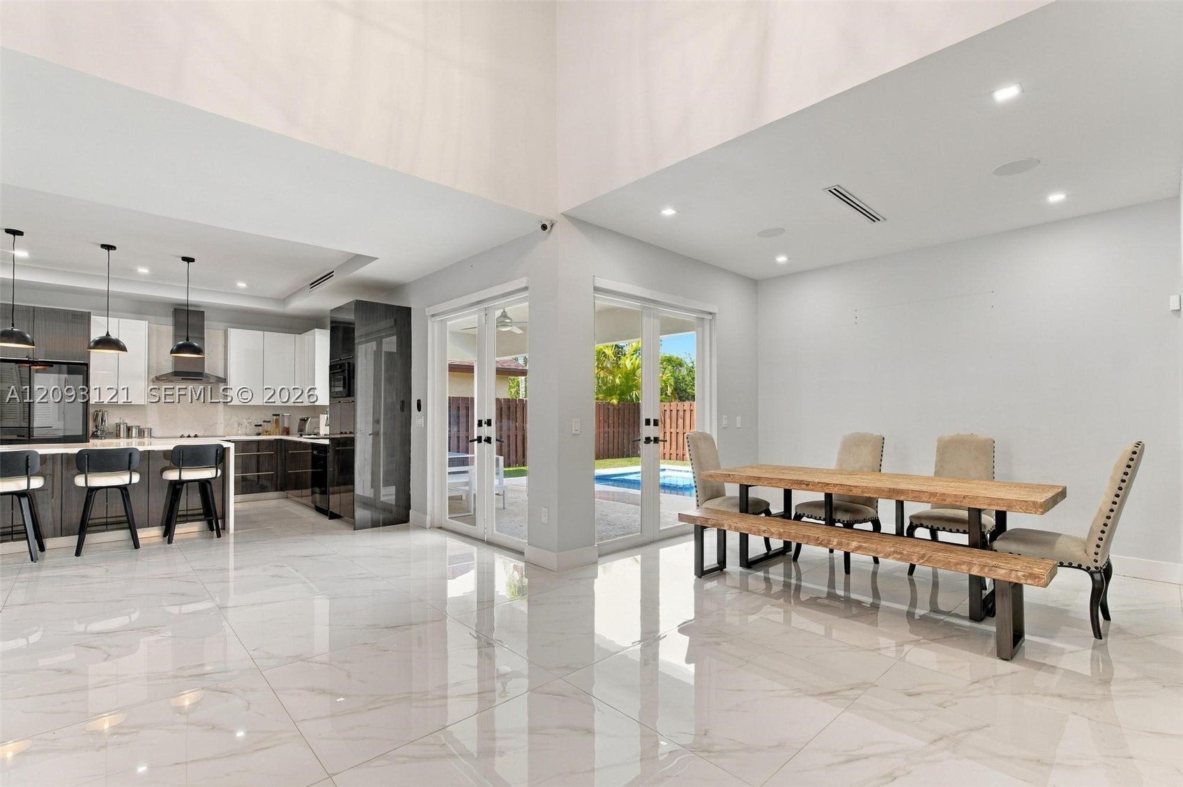 5428 SW 152nd Place Cir