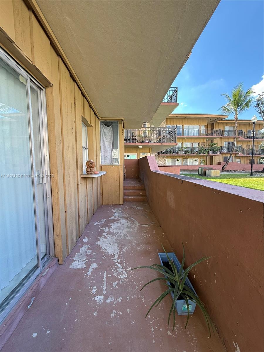 EMERALD ISLES WEST PHASE - Residential