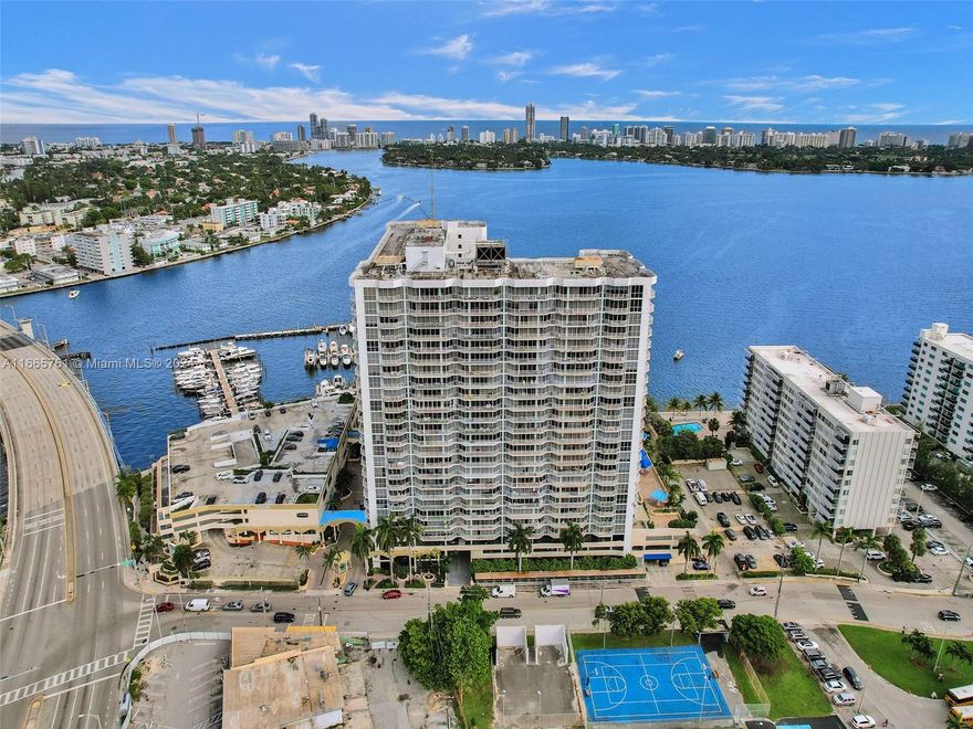 This amazing rental on a high floor unit offer some of the best skyline and bay views from 3 deep balconies. This 3bedroom/3Bathroom has one of the largest floor plans in the building and offer spectacular sunrises every morning and tons of natural light throughout the unit. The building has amazing amenities on site full service marina, olympic sized pool, restaurant, gym, convenience store, beauty salon, 3 parking spaces for this unit and 24 hour security. Located minutes from Miami beach, midtown, wynnwood and downtown you can enjoy the best shopping and restaurants in the city.