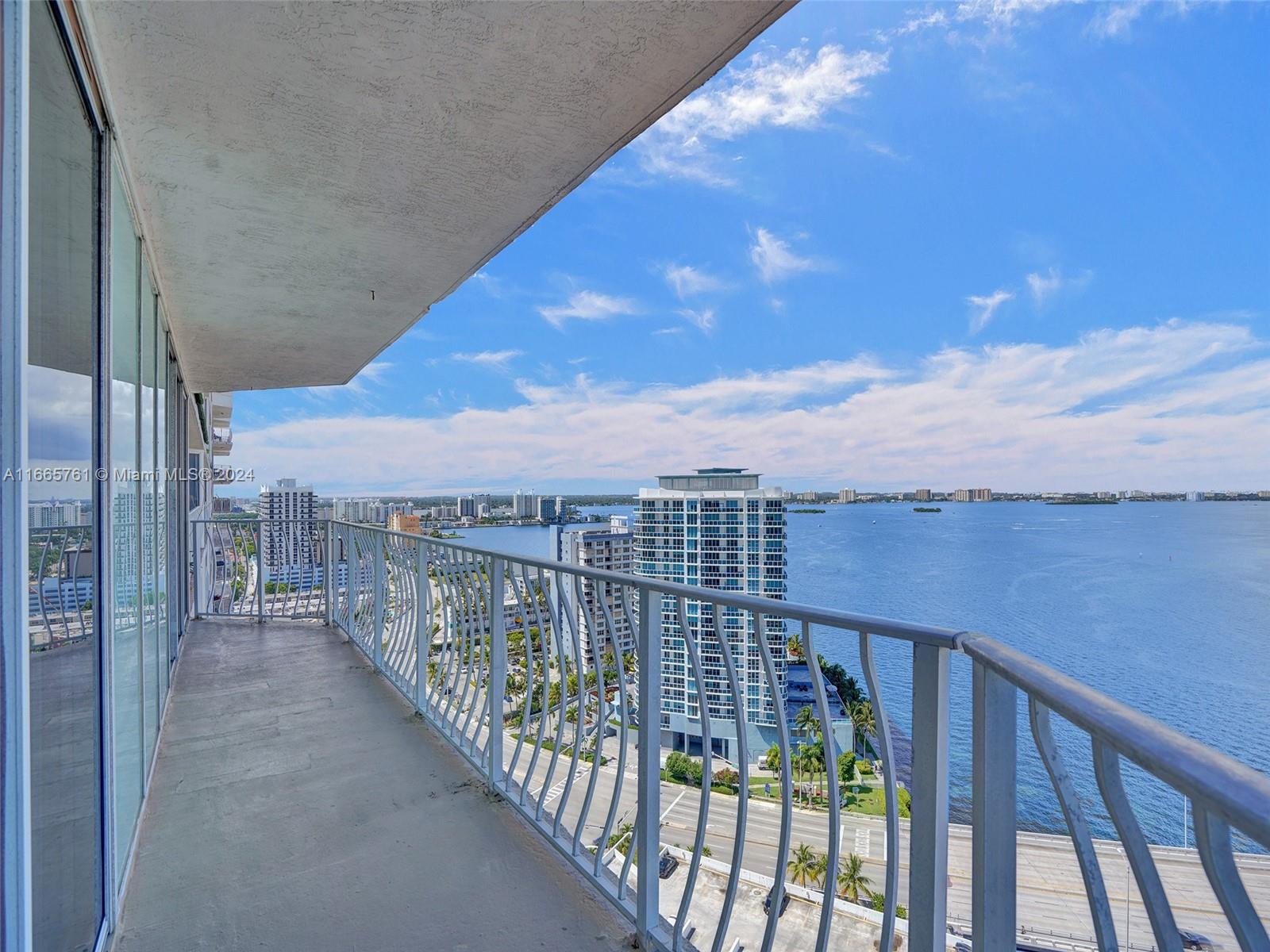 THE GRANDVIEW PALACE COND - Residential Lease