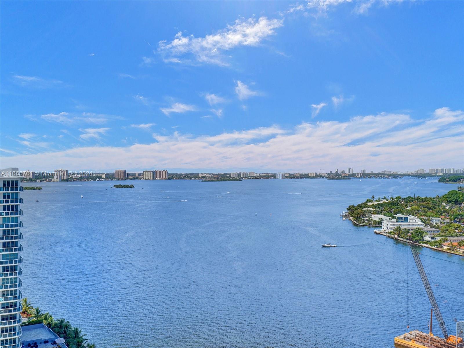 THE GRANDVIEW PALACE COND - Residential Lease