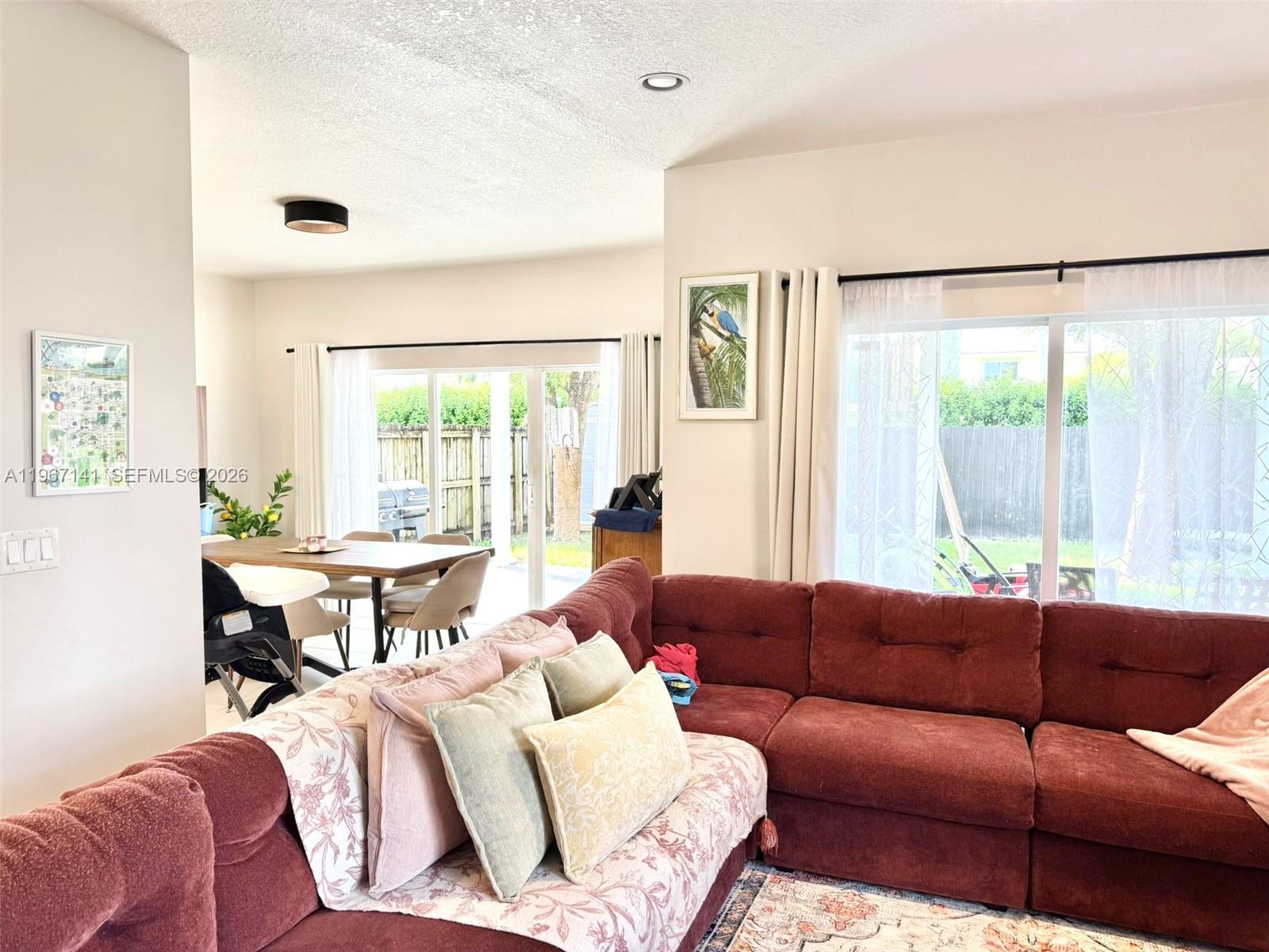 EMILIOS PLACE AT OASIS - Residential