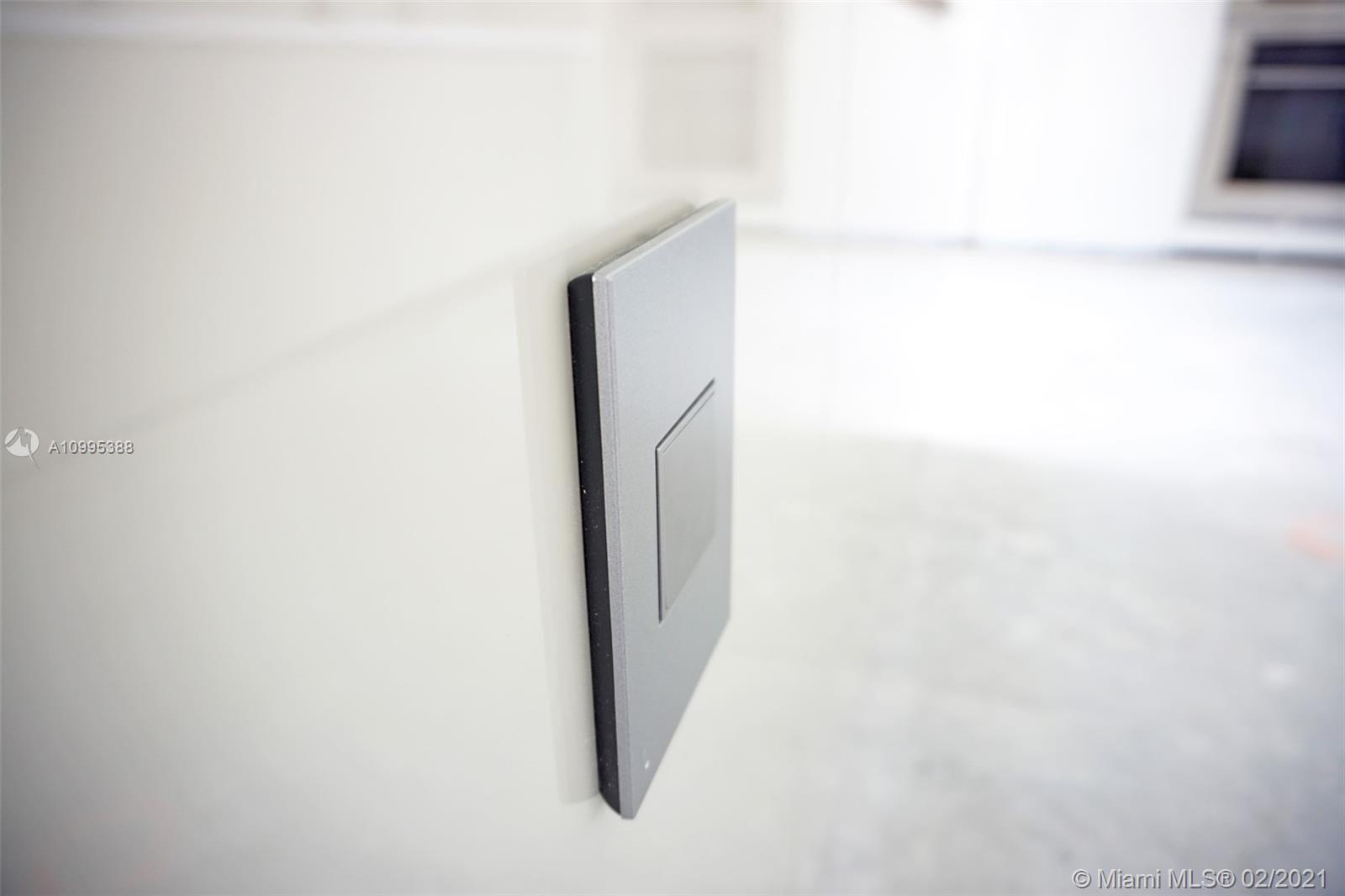 18975 COLLINS CONDO - Residential