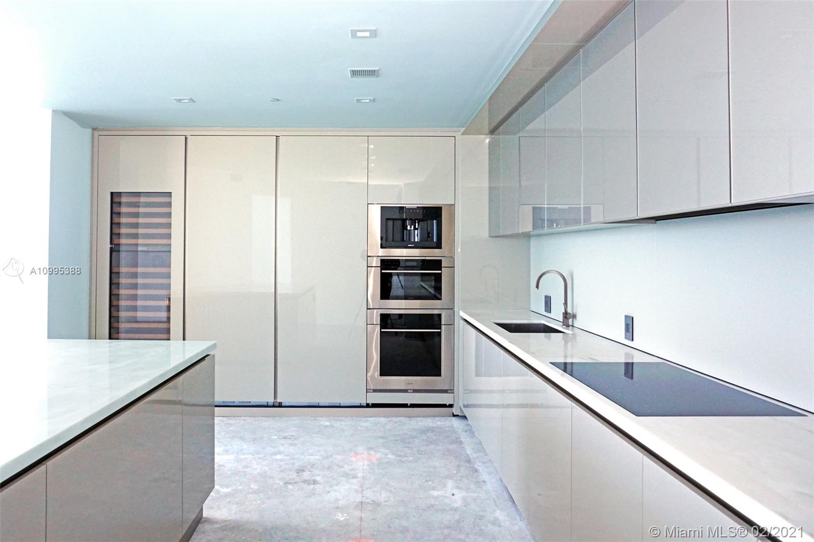 18975 COLLINS CONDO - Residential