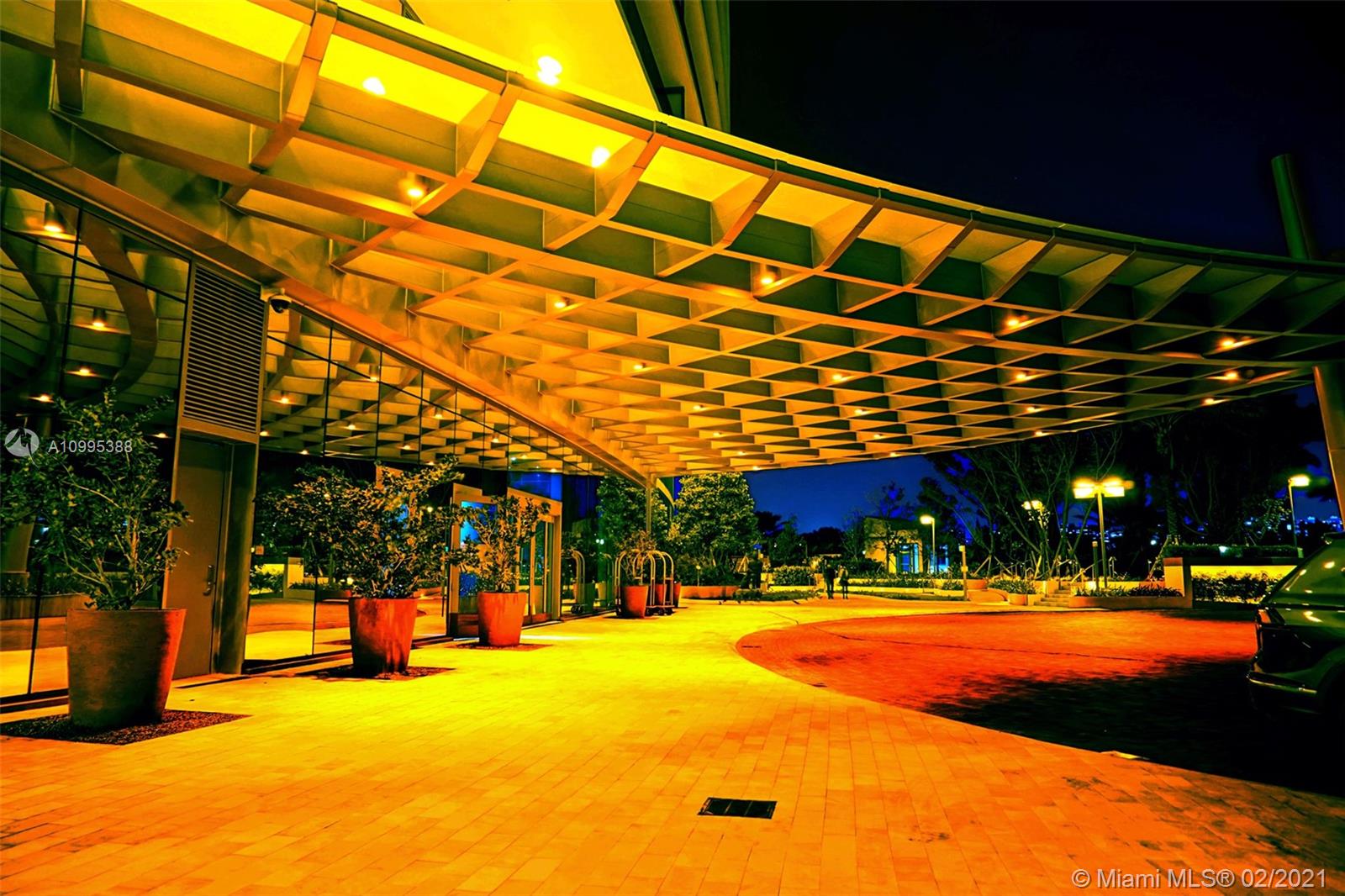 18975 COLLINS CONDO - Residential