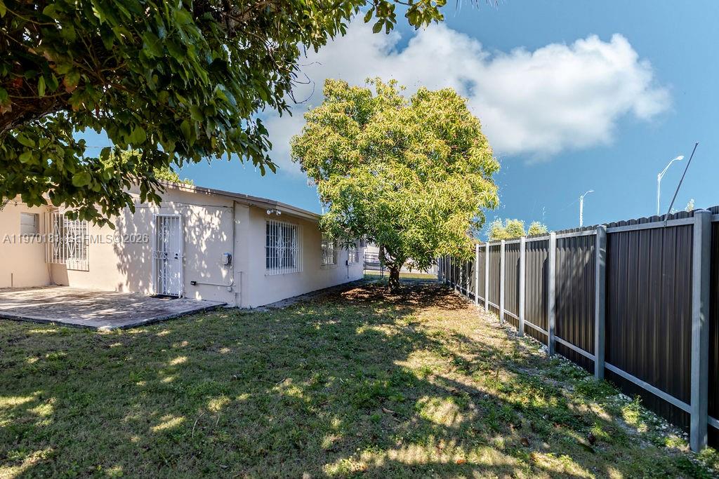 ESSEX VILLAGE 6TH ADDN - Residential