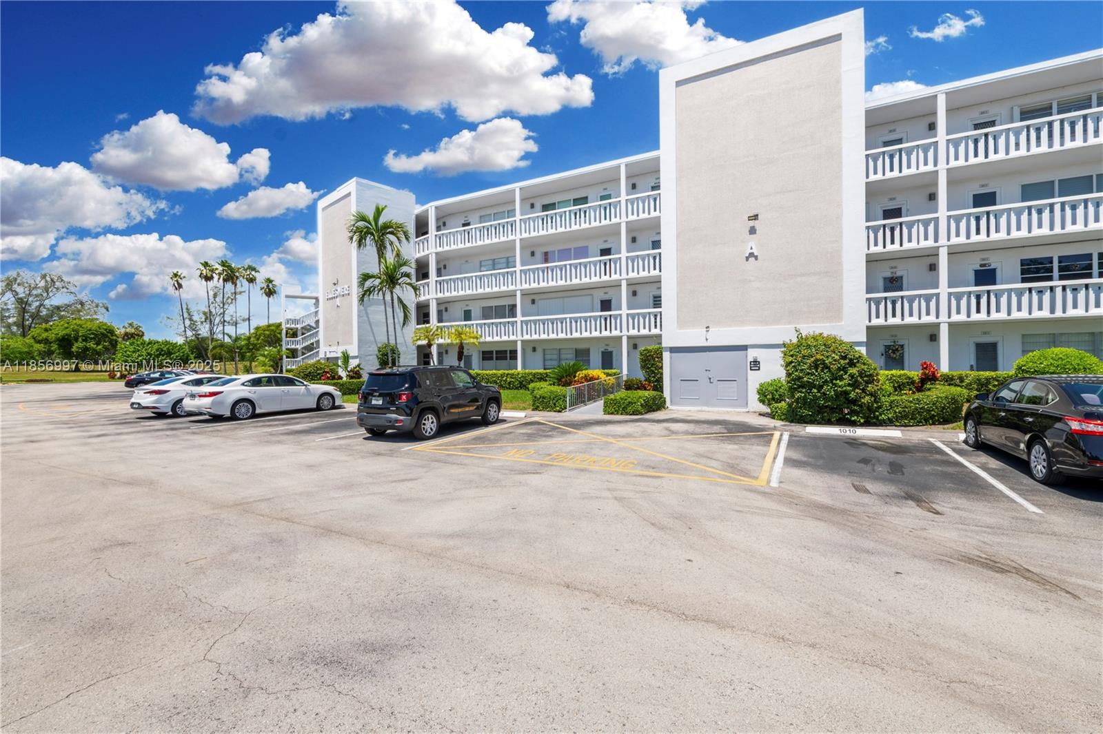 1010 Ellesmere A 1010