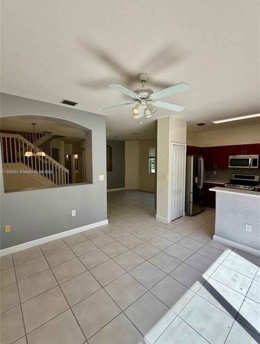 GRAND LAKES PHASE I - Residential