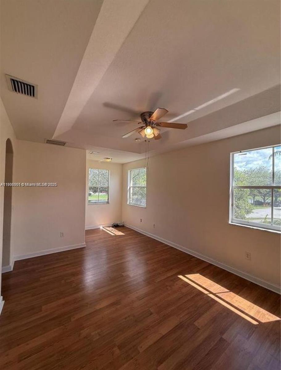 GRAND LAKES PHASE I - Residential