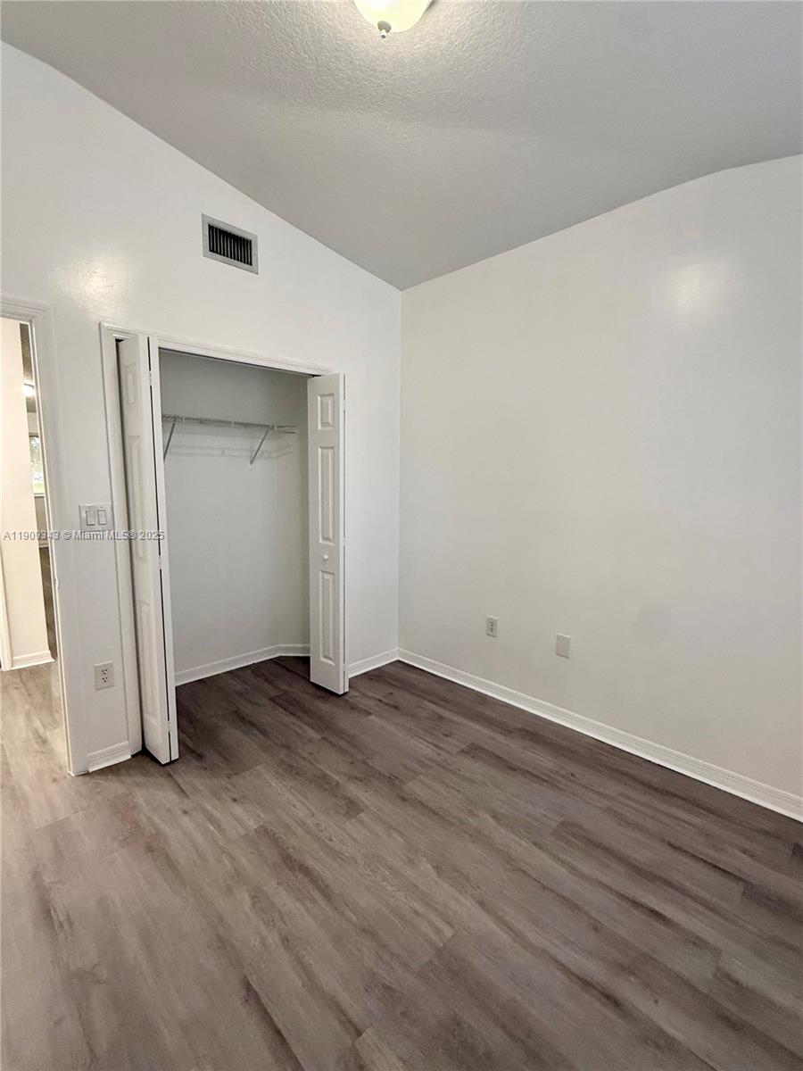 MONTEREY AT MALIBU BAY CO - Residential Lease