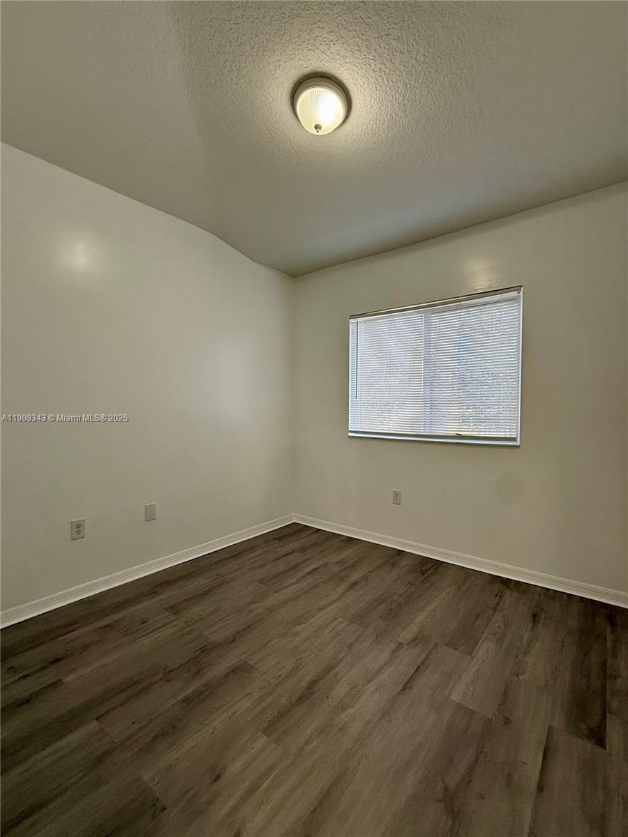 MONTEREY AT MALIBU BAY CO - Residential Lease